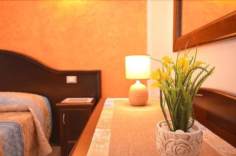 Baia Santa Margherita B&B Кастелуцо Екстериор снимка